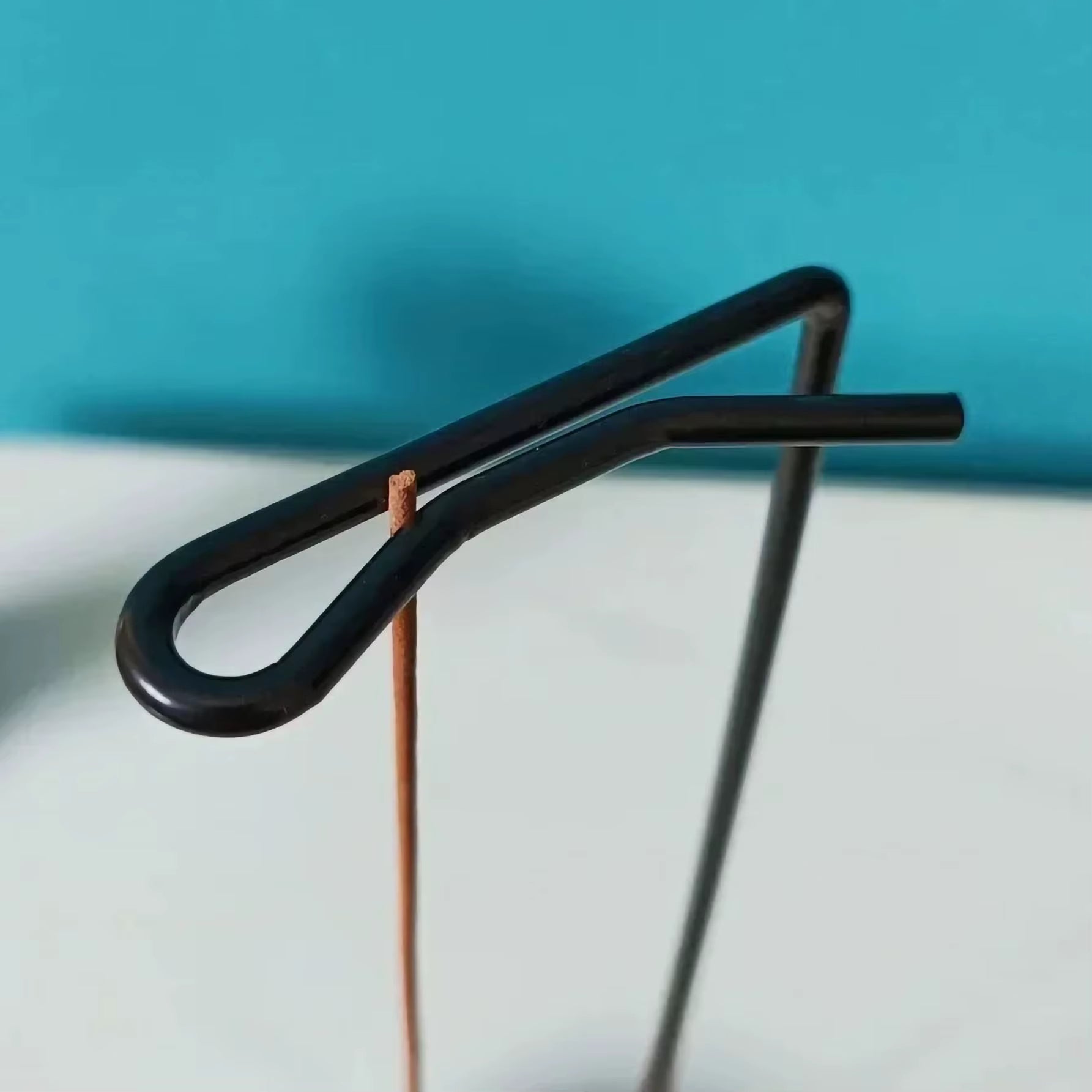 Upside-Down Wooden Incense Burner – Round Incense Stick Holder & Home Yoga Decor