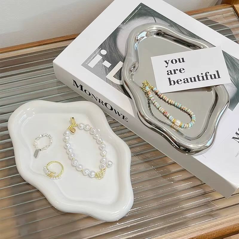 Cloud-Shaped Jewelry Tray – Decorative Vanity Plate for Rings, Earrings & Bracelets