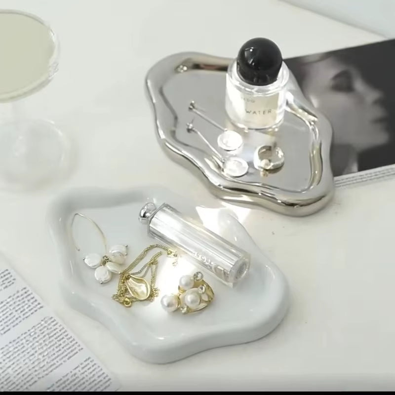 Cloud-Shaped Jewelry Tray – Decorative Vanity Plate for Rings, Earrings & Bracelets